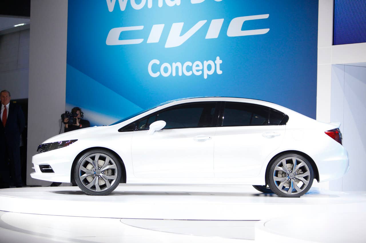 2012 Honda Civic Concept side