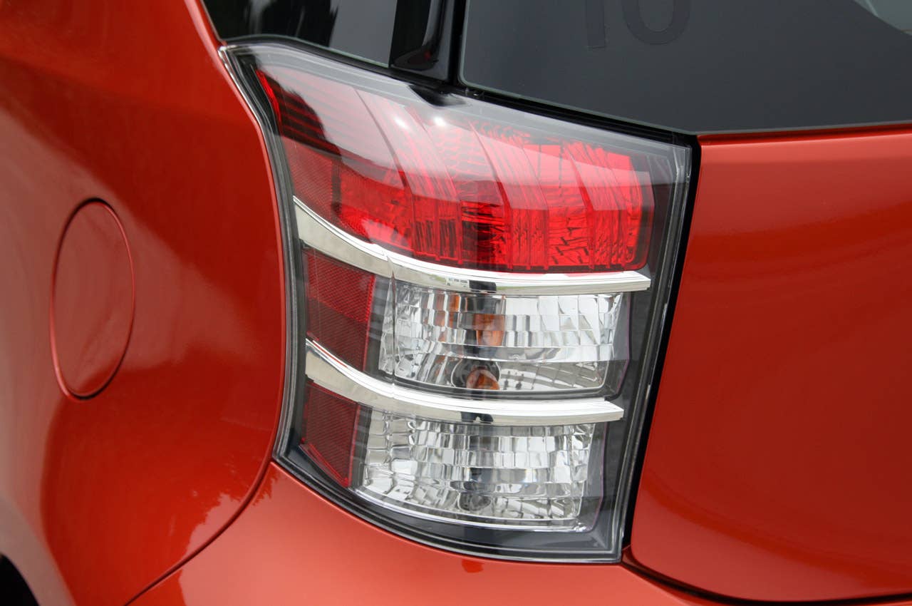 2012 Scion iQ taillight