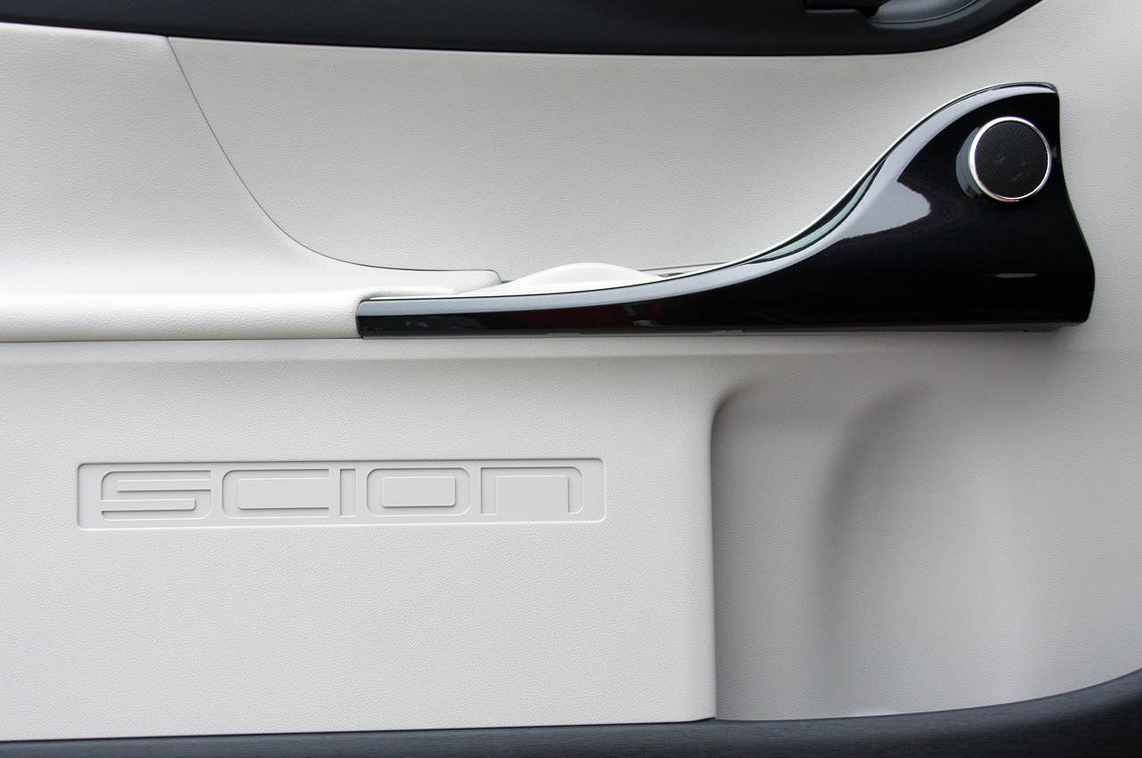 2012 Scion iQ door