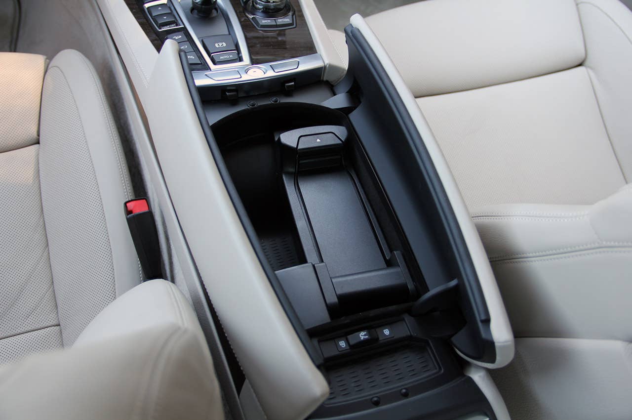 2013 BMW Alpina B7 center armrest storage