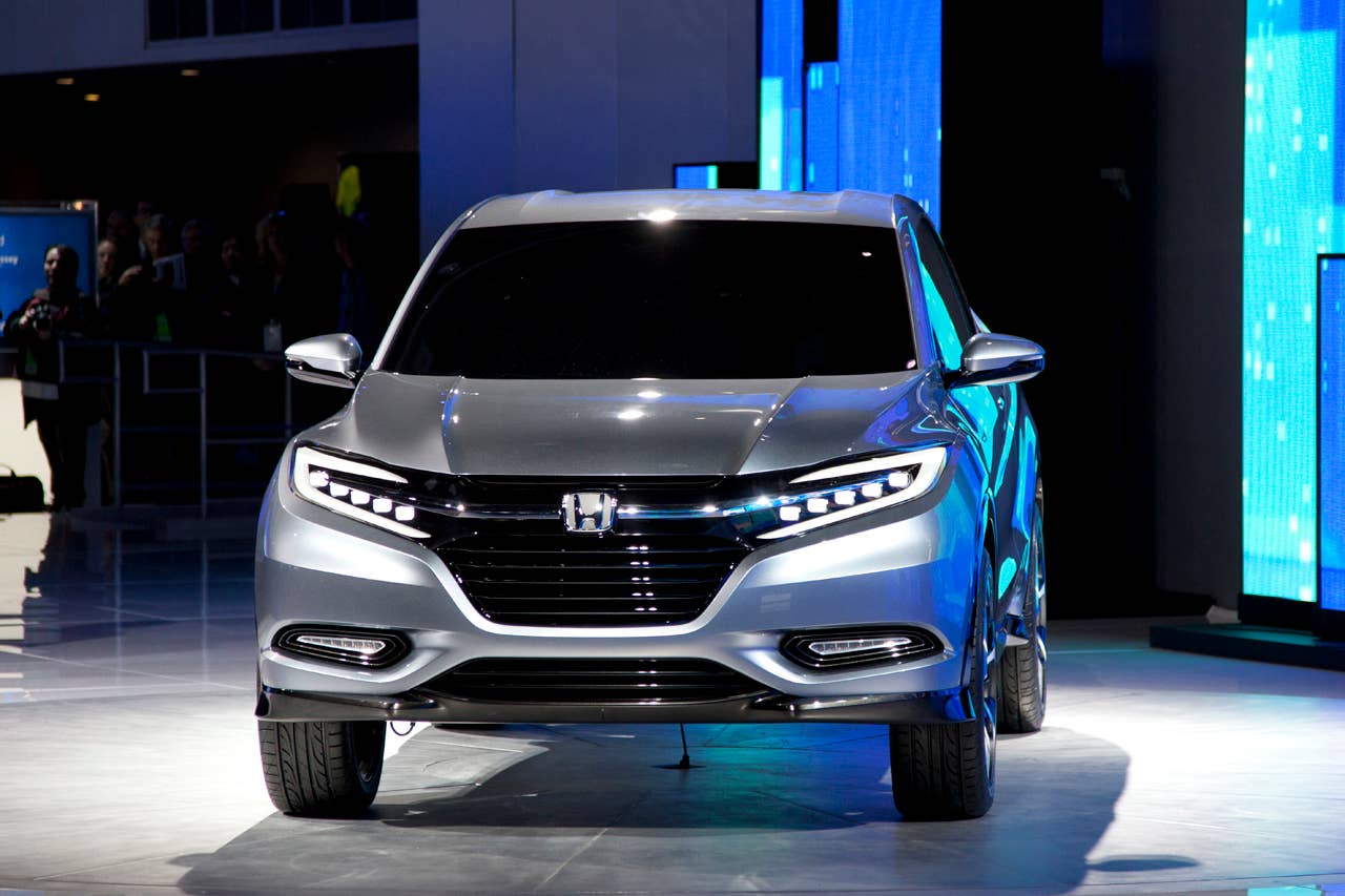 Honda Urban SUV Concept front