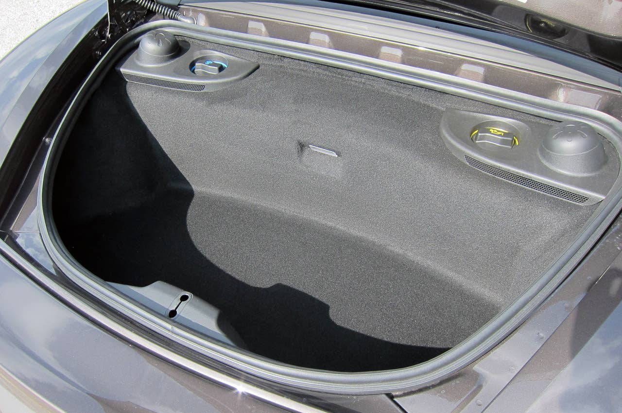 2013 Porsche Boxster S trunk
