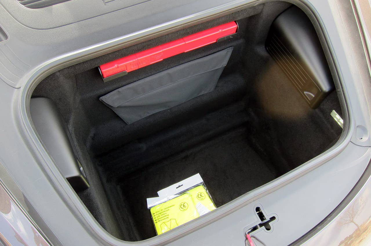 2013 Porsche Boxster S front storage area