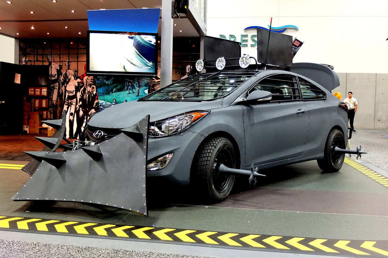 The Walking Dead Hyundai Elantra Coupe front 3/4