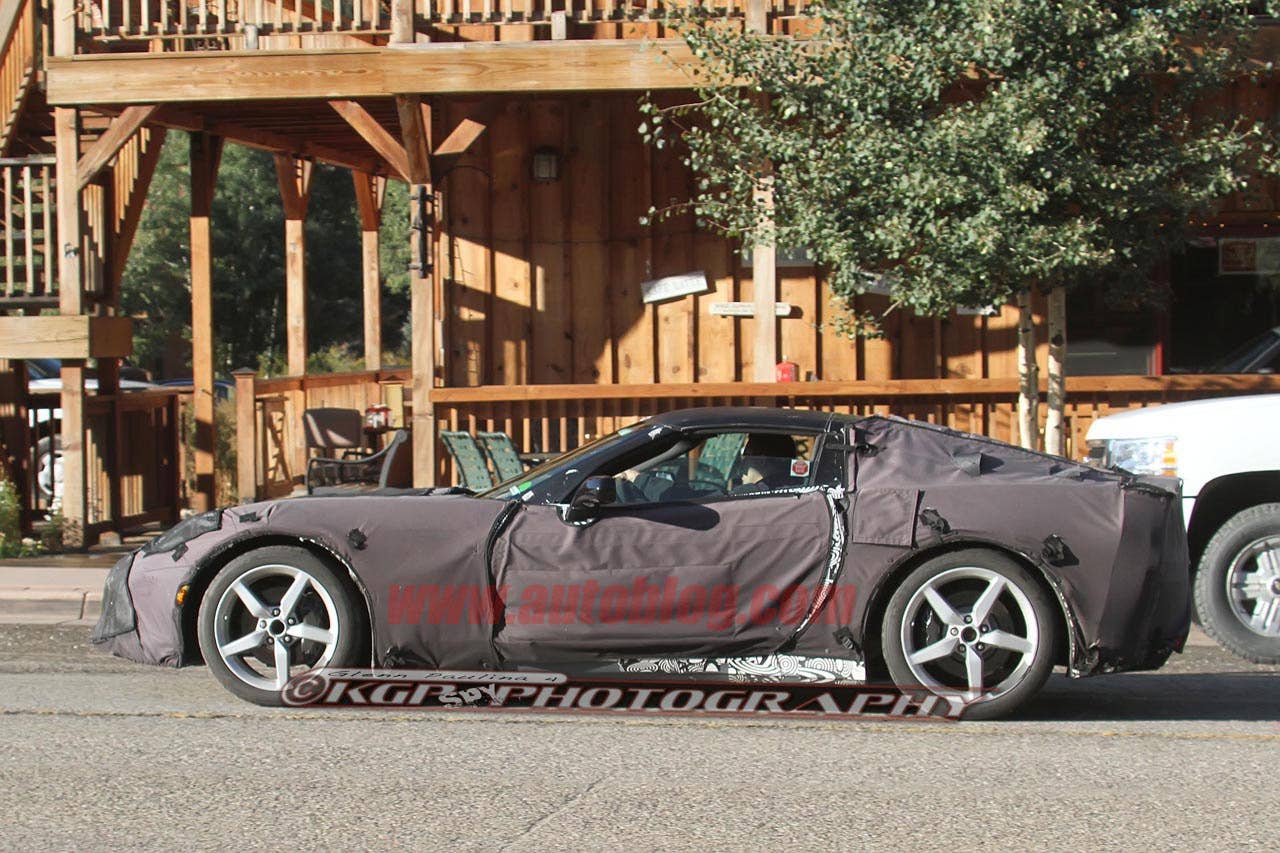 2014 Chevrolet Corvette C7 spy shots side