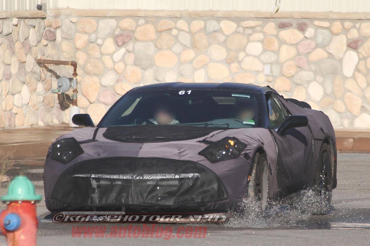 2014 Chevrolet Corvette C7 spy shots front 3/4