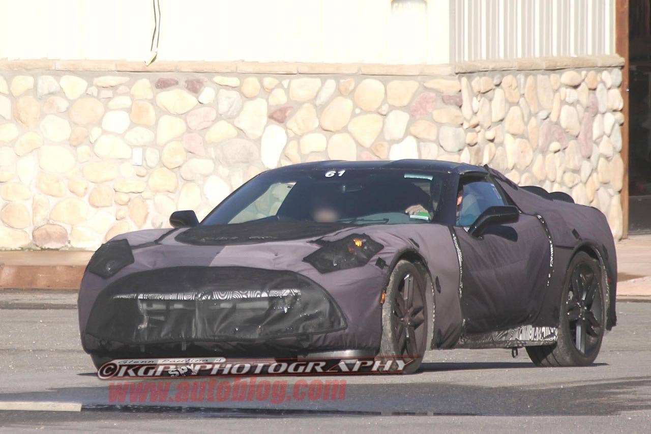 2014 Chevrolet Corvette C7 spy shots front 3/4