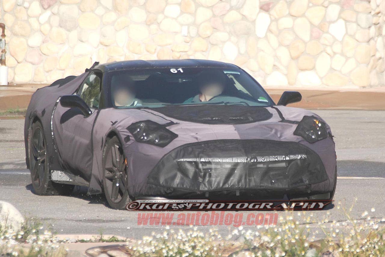 2014 Chevrolet Corvette C7 spy shots front 3/4