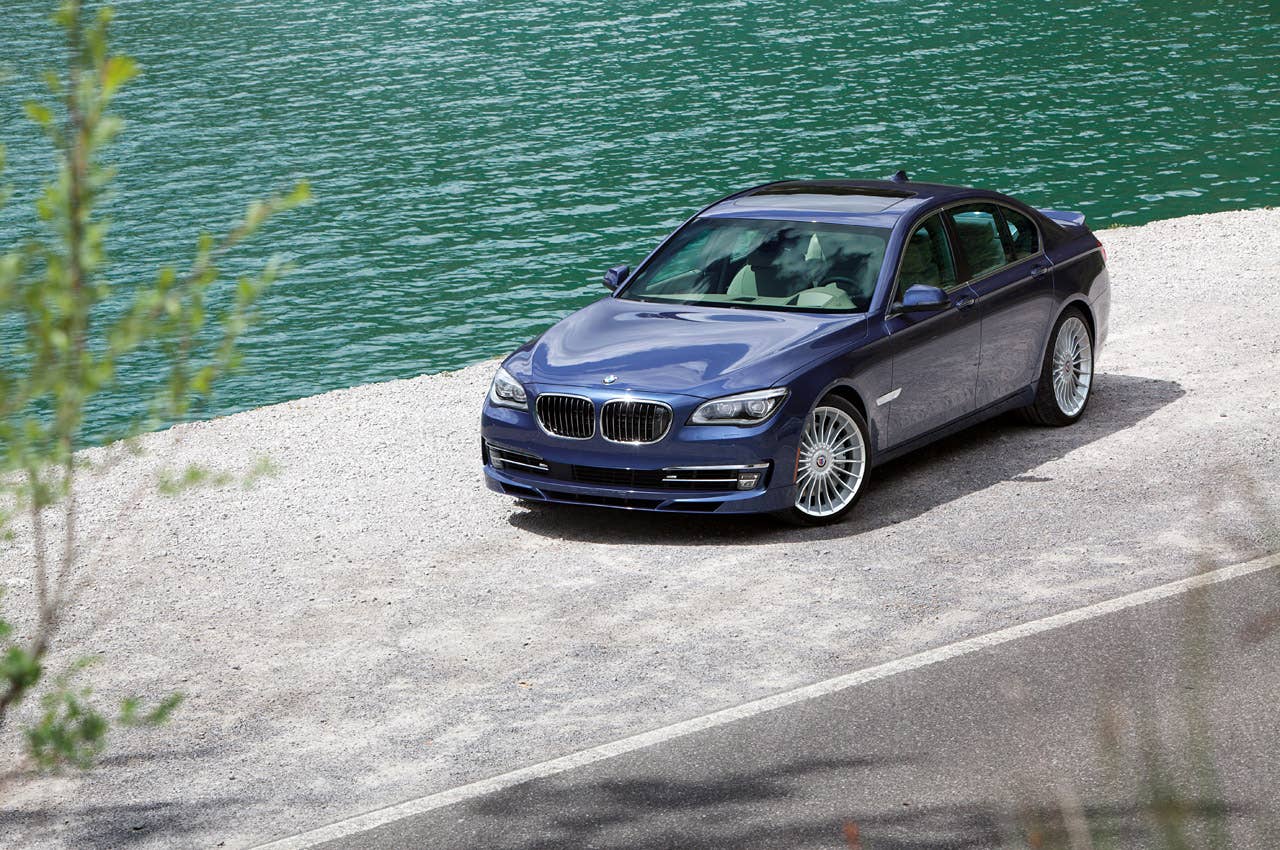 2013 BMW Alpina B7 front 3/4 view