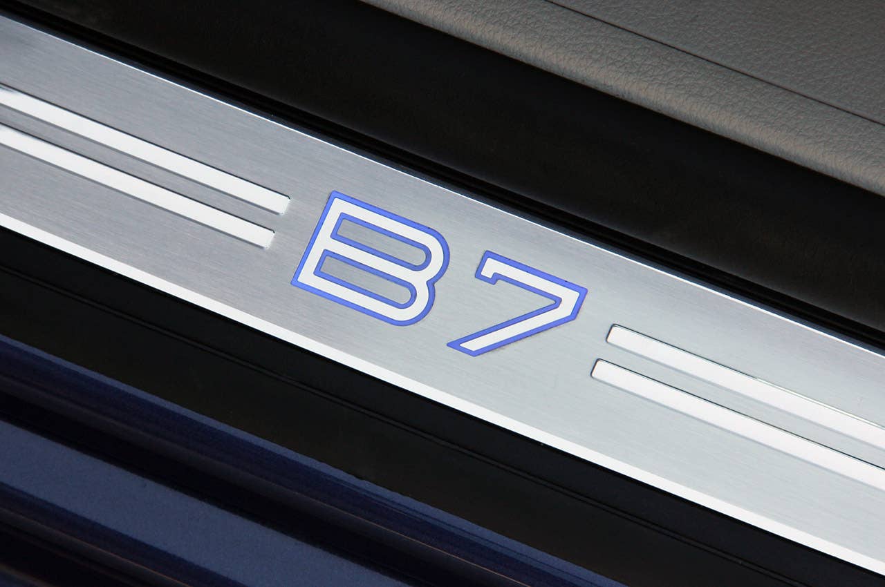 2013 BMW Alpina B7 sill plate