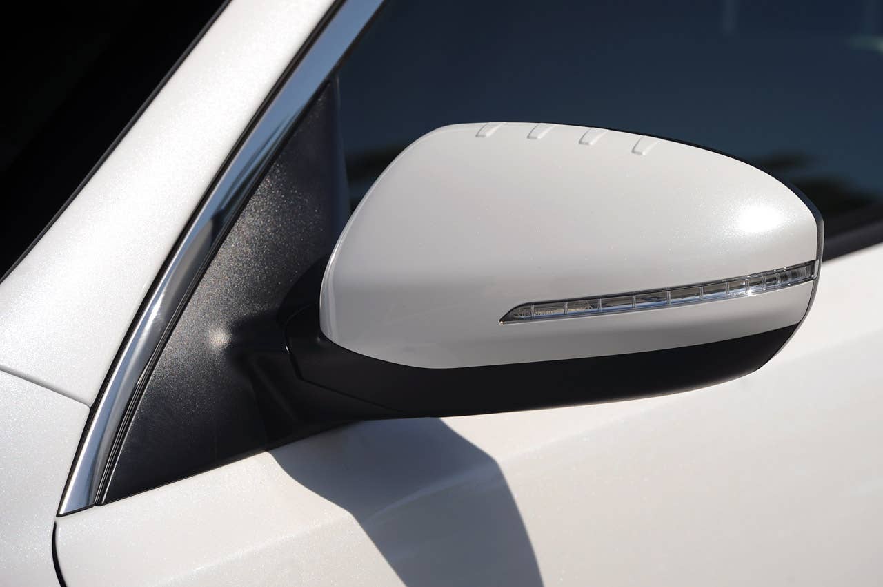 2011 Kia Optima Hybrid side mirror