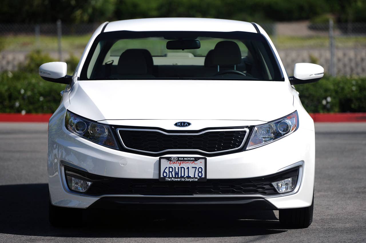 2011 Kia Optima Hybrid front view