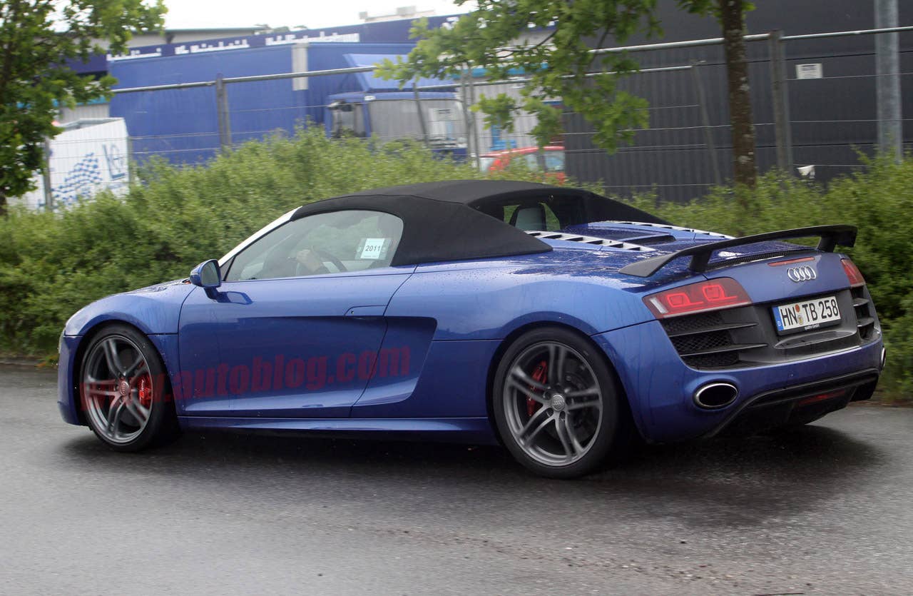 Spy Shots: Audi R8 GT Spyder