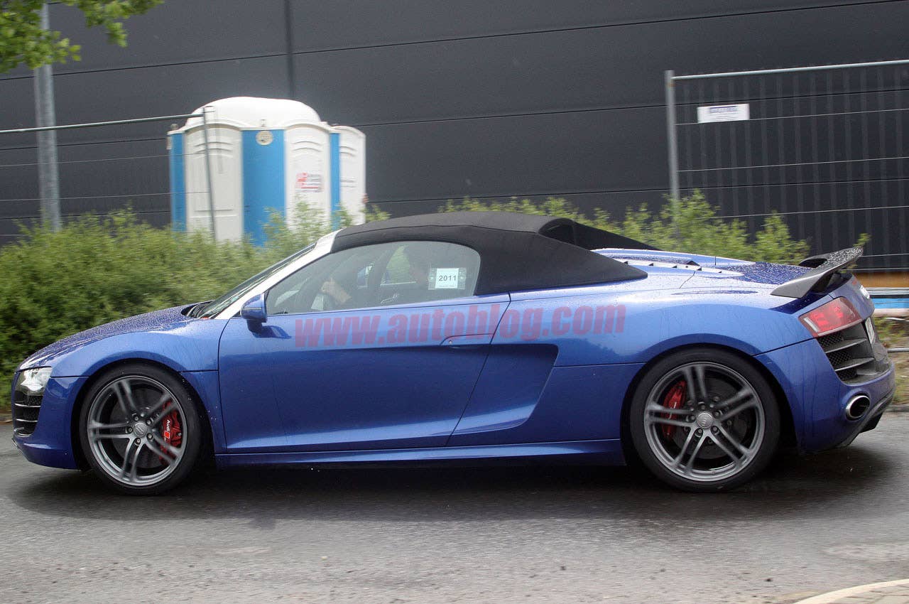 Spy Shots: Audi R8 GT Spyder
