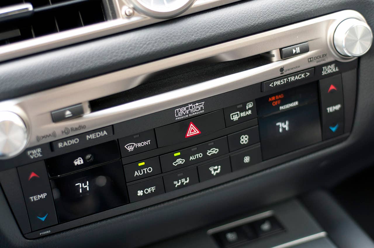 2013 Lexus GS 350 F Sport climate controls