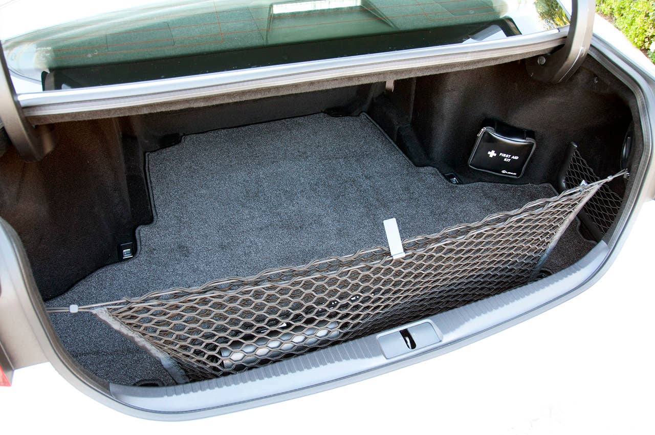 2013 Lexus GS 350 F Sport trunk