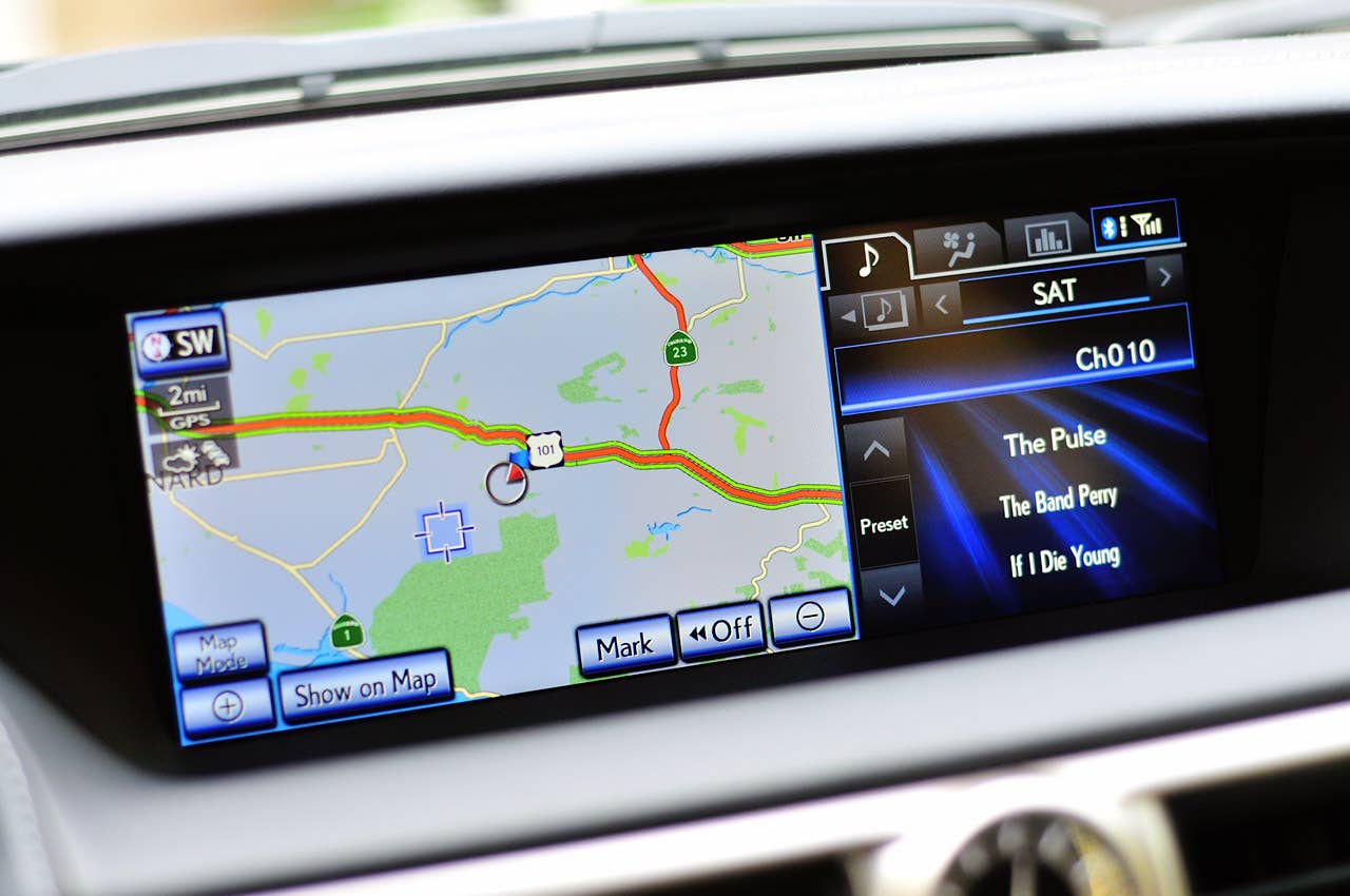 2013 Lexus GS 350 F Sport infotainment system