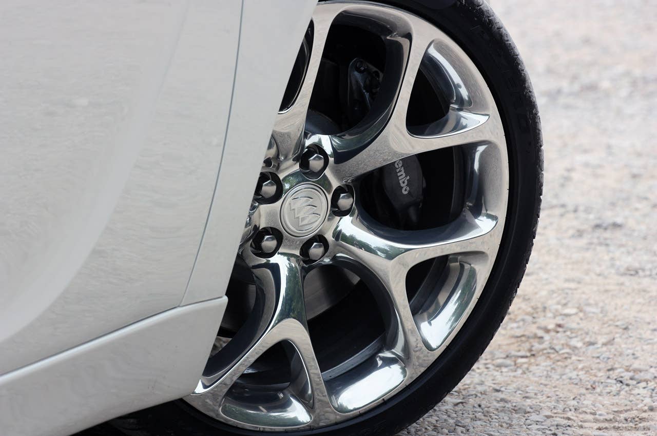 2012 Buick Regal GS wheel