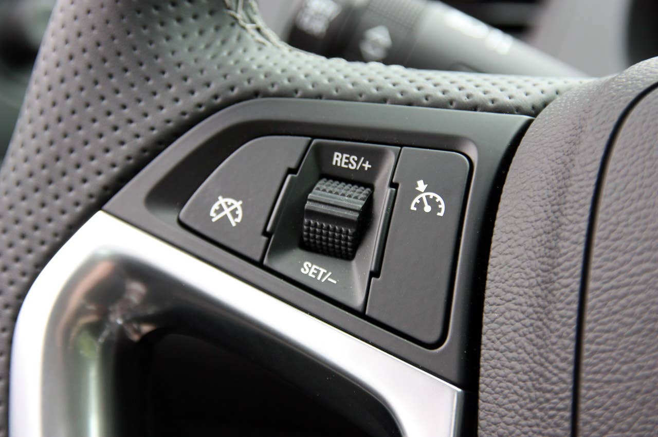2012 Buick Regal GS steering wheel controls