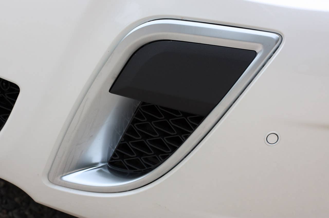 2012 Buick Regal GS lower grille