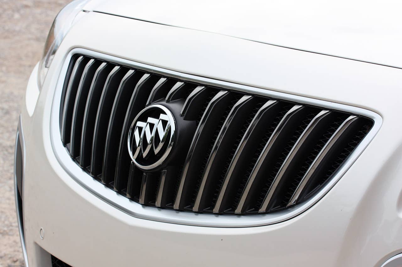 2012 Buick Regal GS grille
