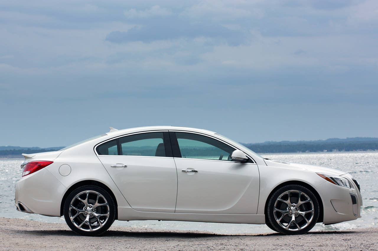 2012 Buick Regal GS side view