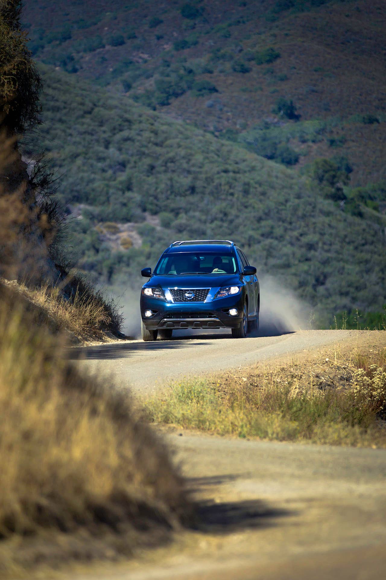 The 2013 Pathfinder showcases what is nothing less than Pathfinder re-imagined - a next-gen SUV with an unparalleled balance of capability, premium comfort and advanced, user-friendly technology.