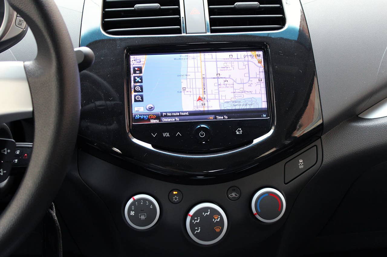 2013 Chevrolet Spark instrument panel