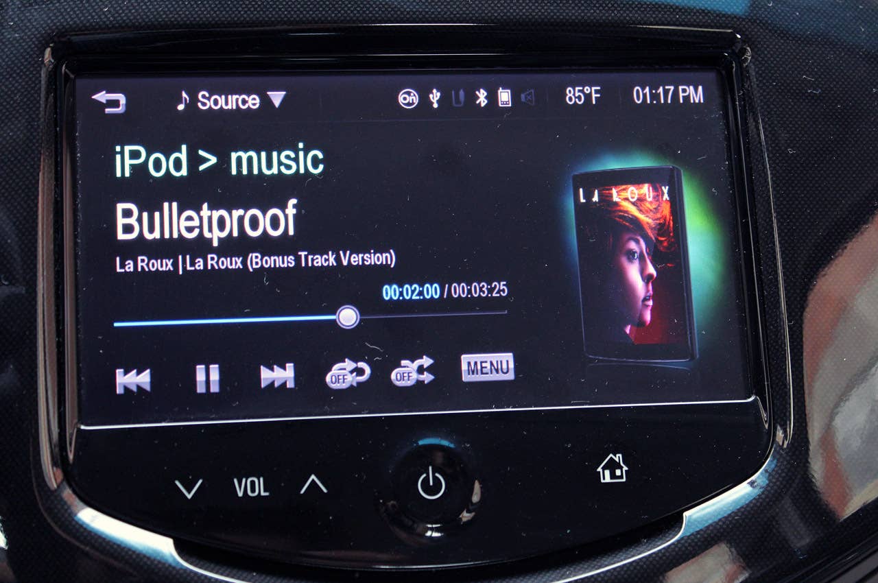 2013 Chevrolet Spark audio system display