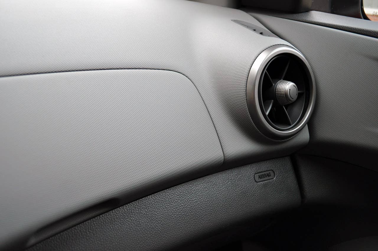 2012 Chevrolet Sonic LTZ dash