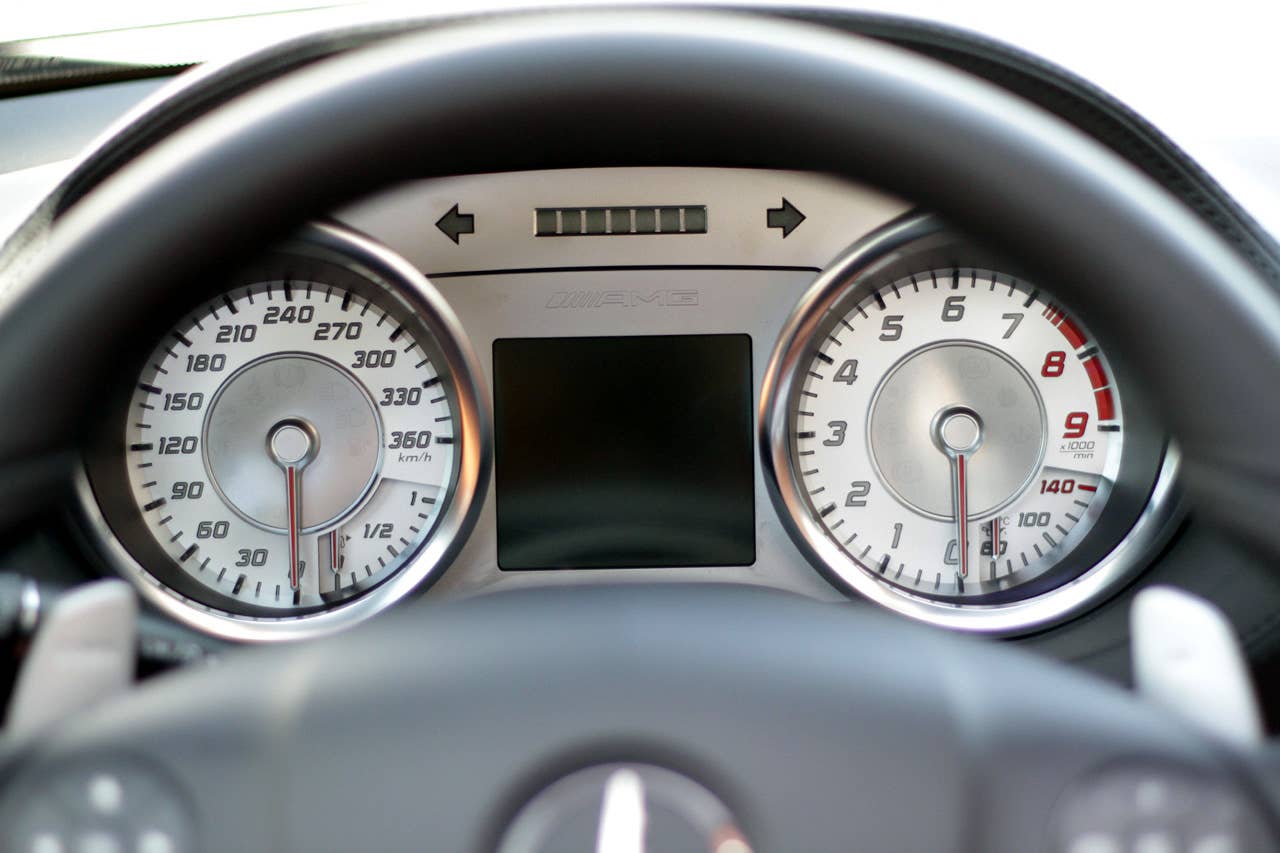 2012 Mercedes-Benz SLS AMG Roadster gauges