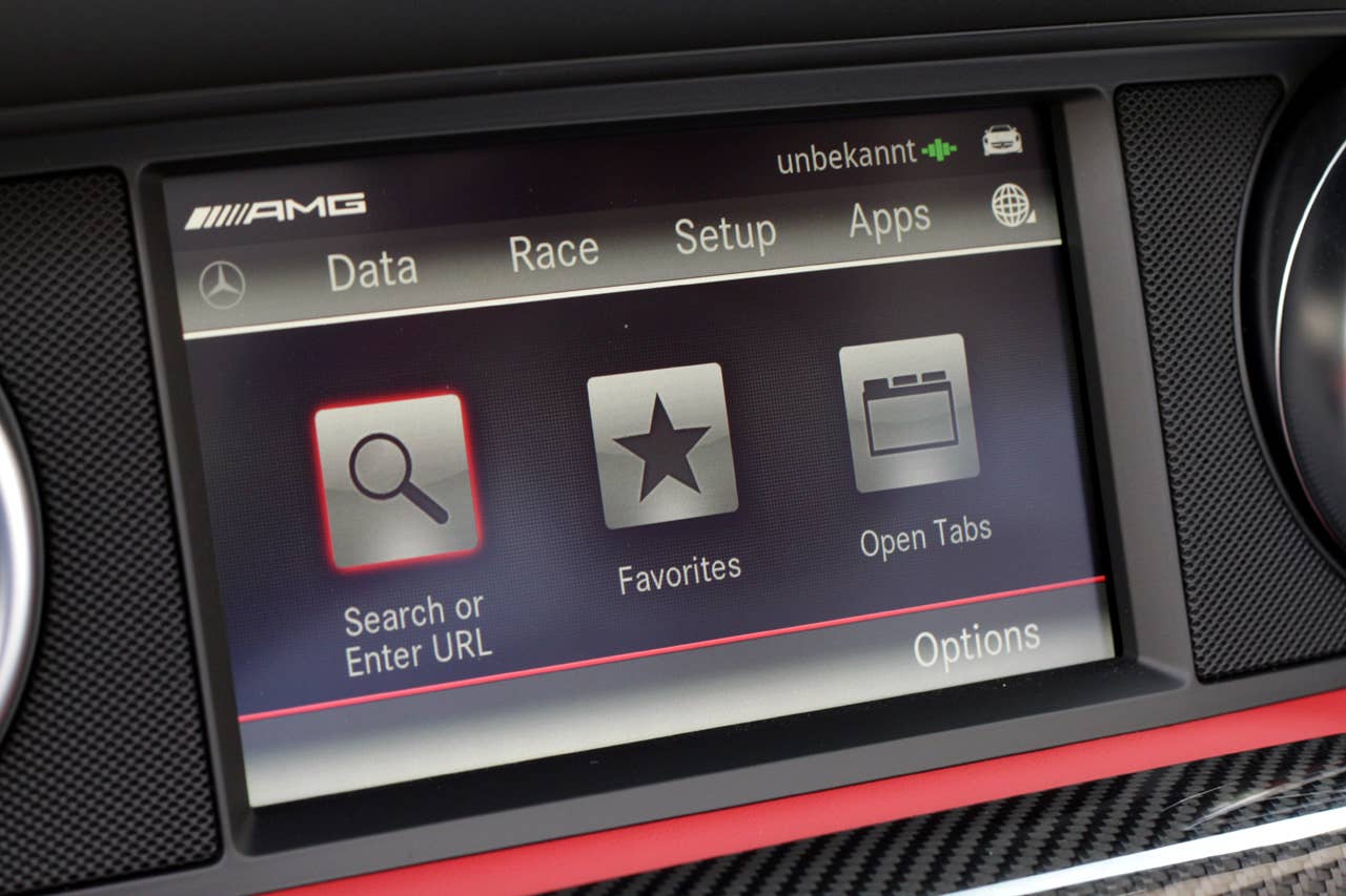 2012 Mercedes-Benz SLS AMG Roadster options display