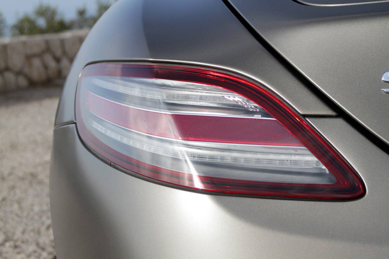 2012 Mercedes-Benz SLS AMG Roadster taillights