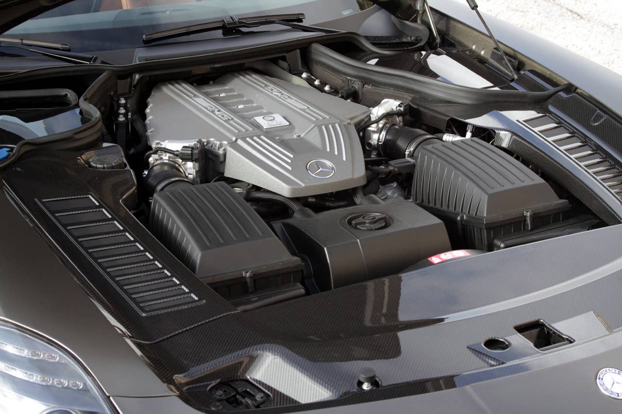 2012 Mercedes-Benz SLS AMG Roadster engine