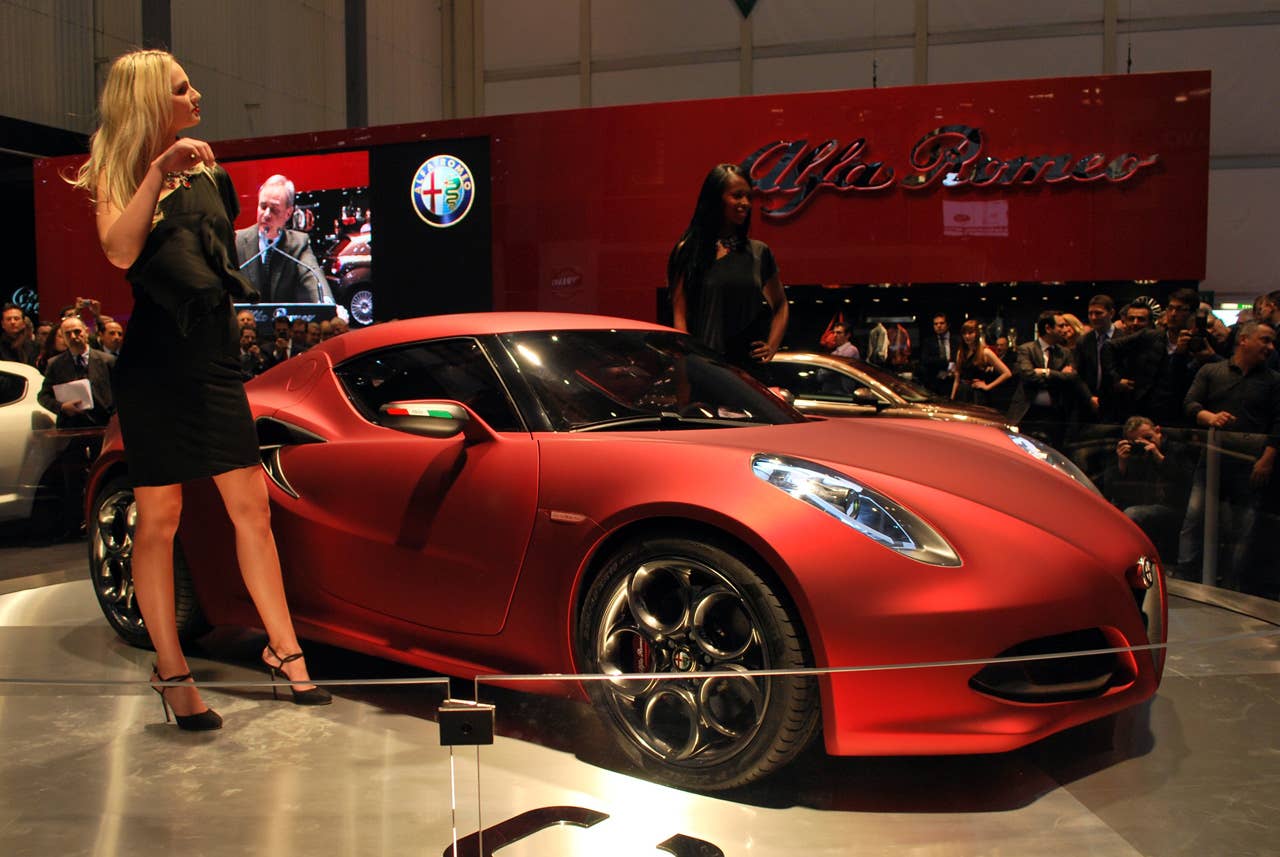 Alfa Romeo 4C Concept: Geneva 2011