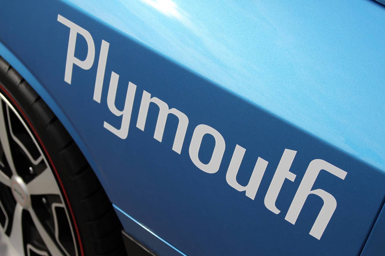 HPP Richard Petty Superbird graphics