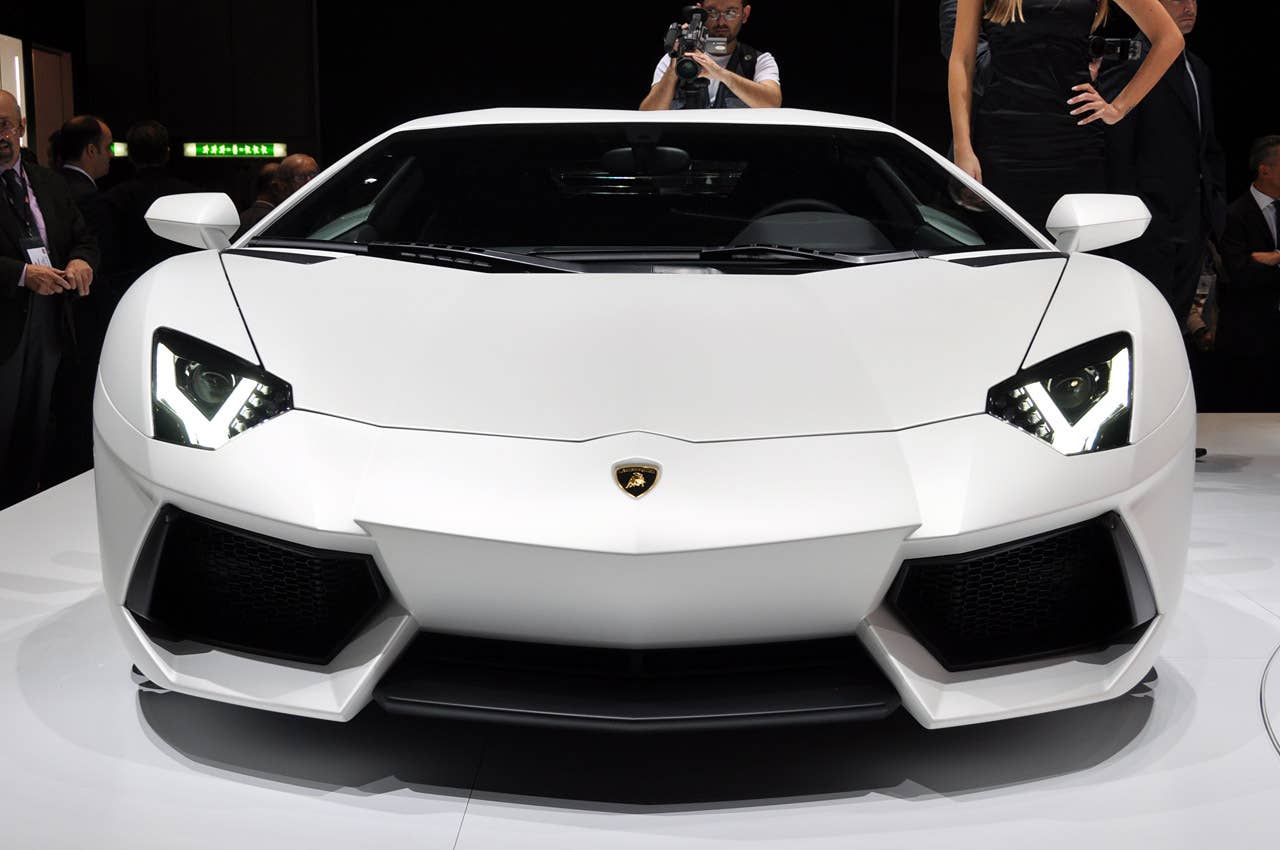 Lamborghini Aventador LP700-4