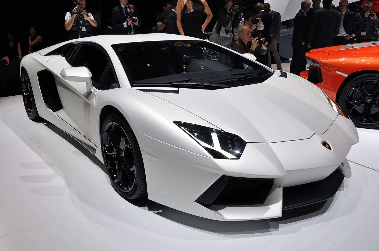 Lamborghini Aventador LP700-4