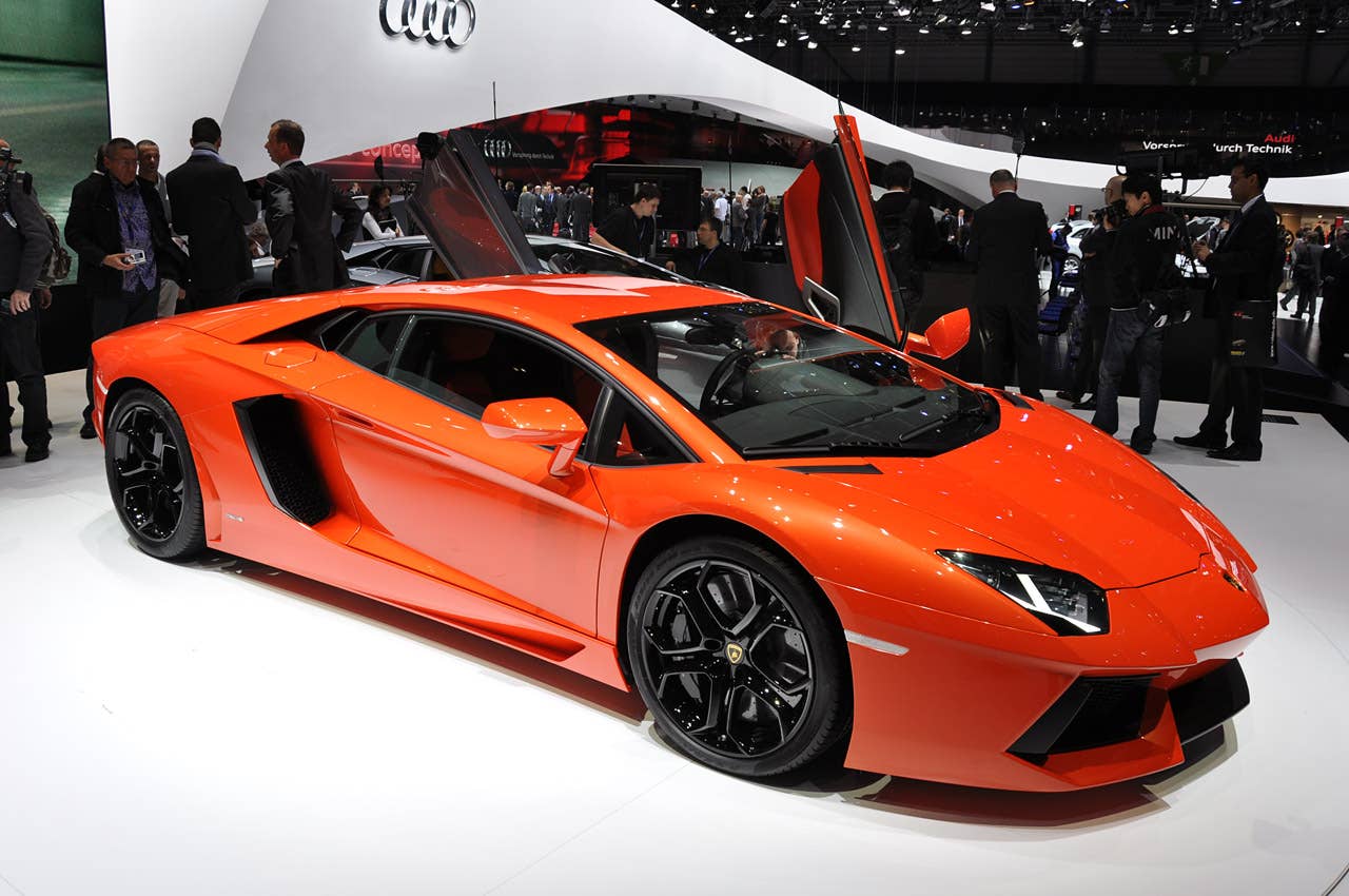 Lamborghini Aventador LP700-4
