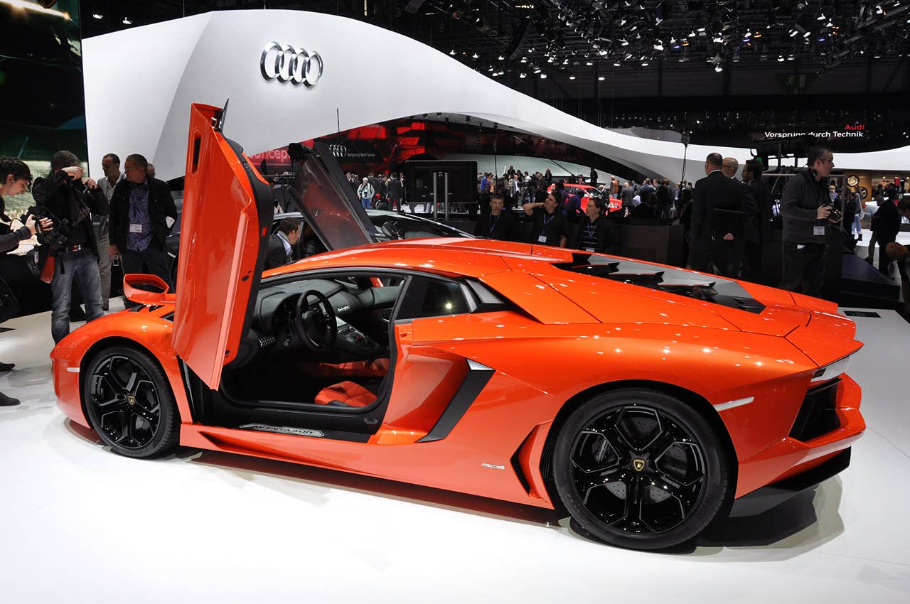 Lamborghini Aventador LP700-4