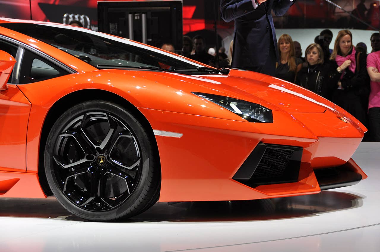 Lamborghini Aventador LP700-4