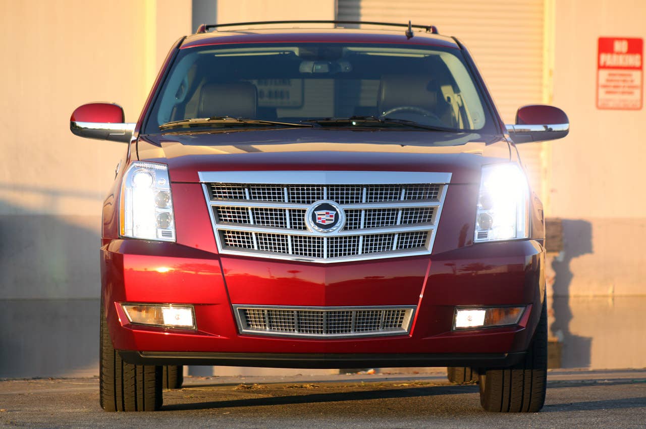 2011 Cadillac Escalade Hybrid Platinum front view