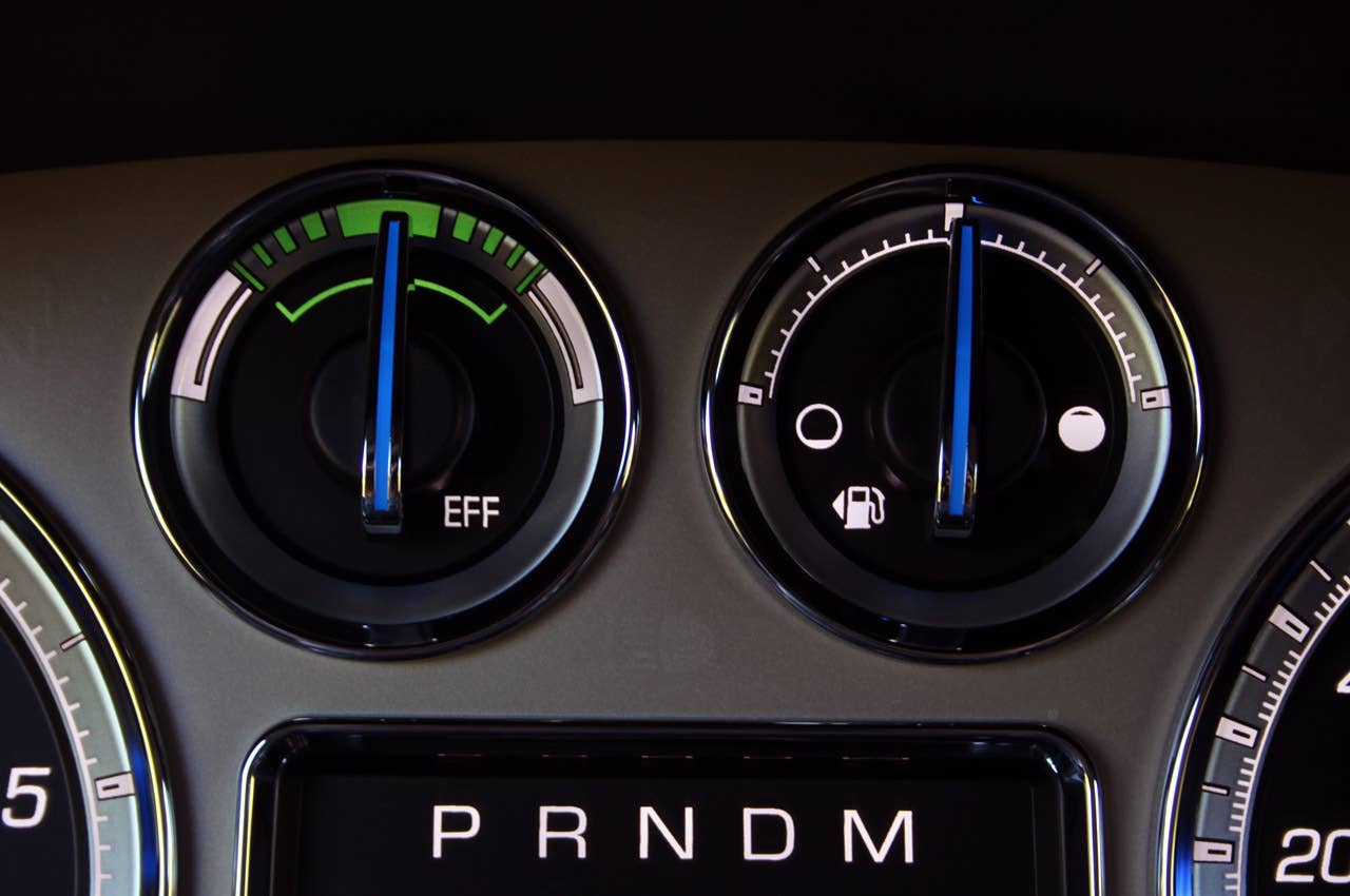 2011 Cadillac Escalade Hybrid Platinum gauges