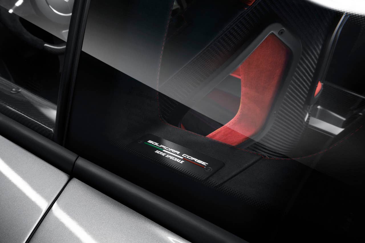 2014 Lamborghini Gallardo LP 570-4 Squadra Corse