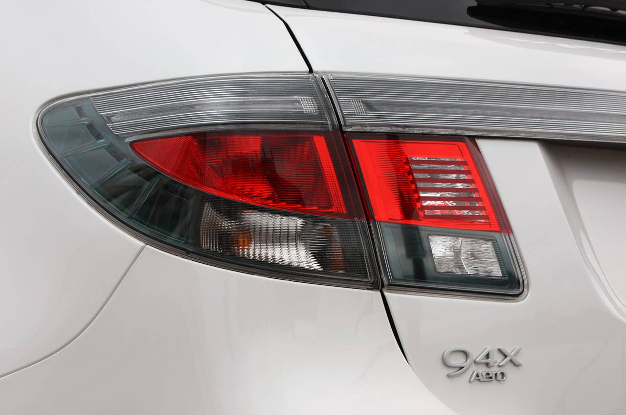 2011 Saab 9-4X taillight