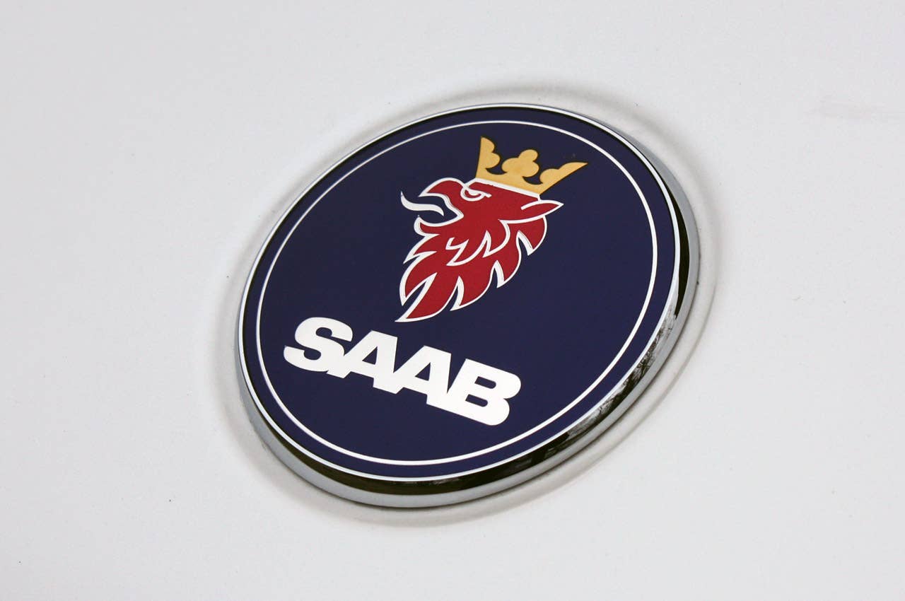 2011 Saab 9-4X logo