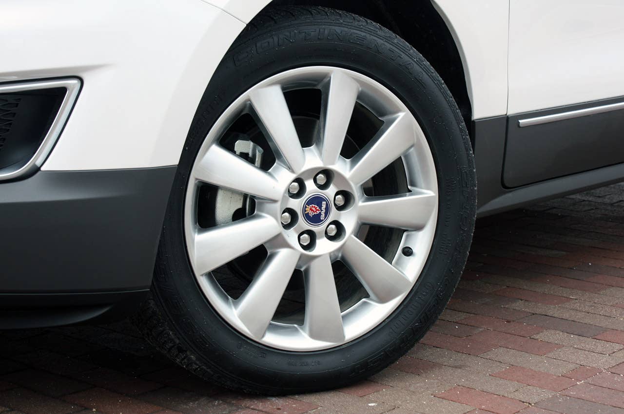 2011 Saab 9-4X wheel