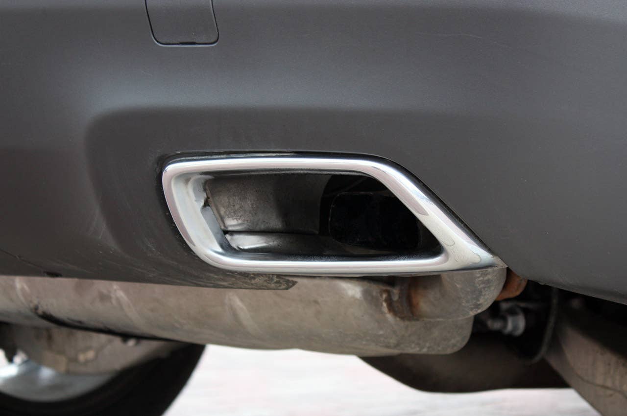 2011 Saab 9-4X exhaust tip