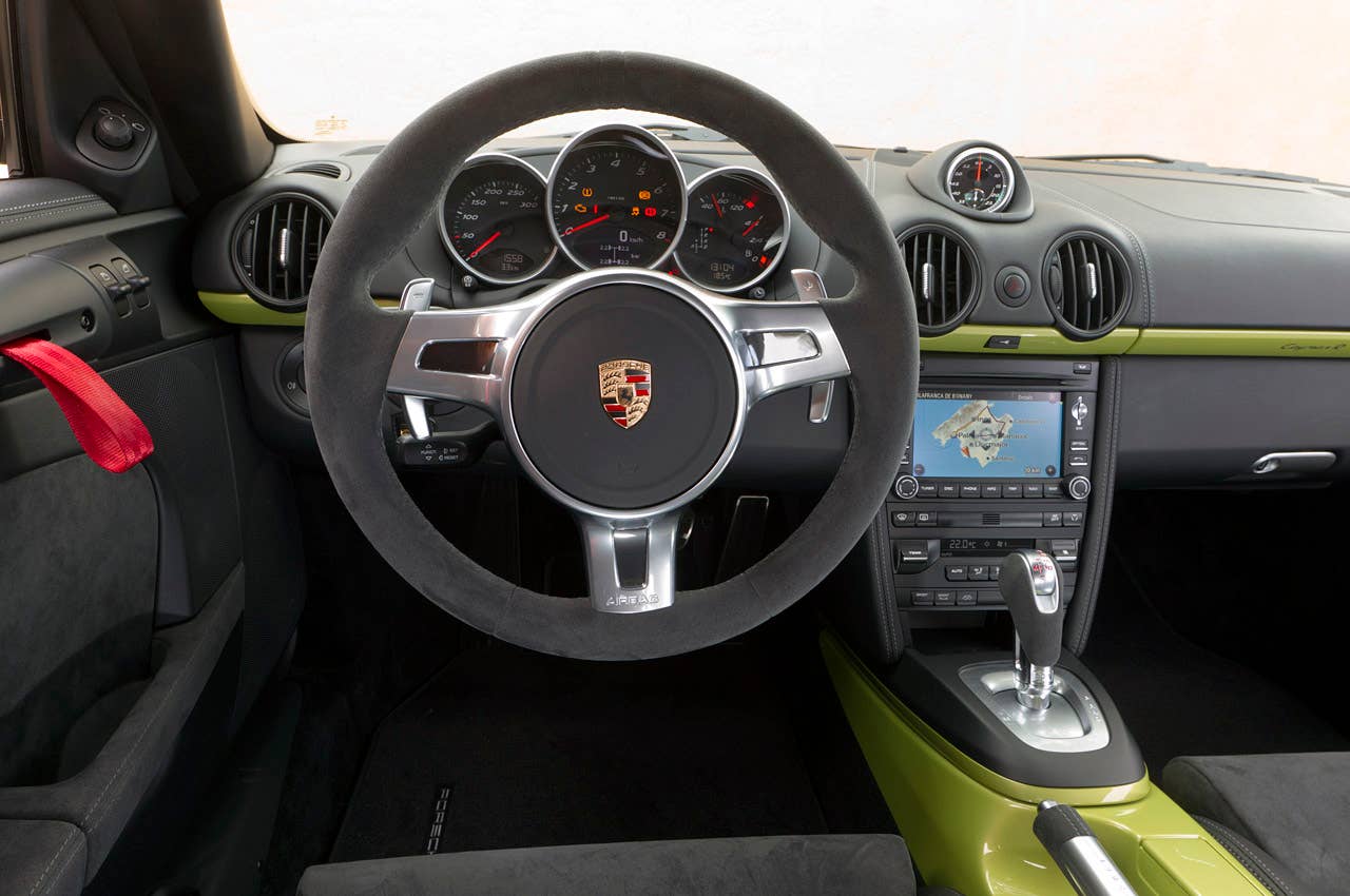 2011 Porsche Cayman R interior