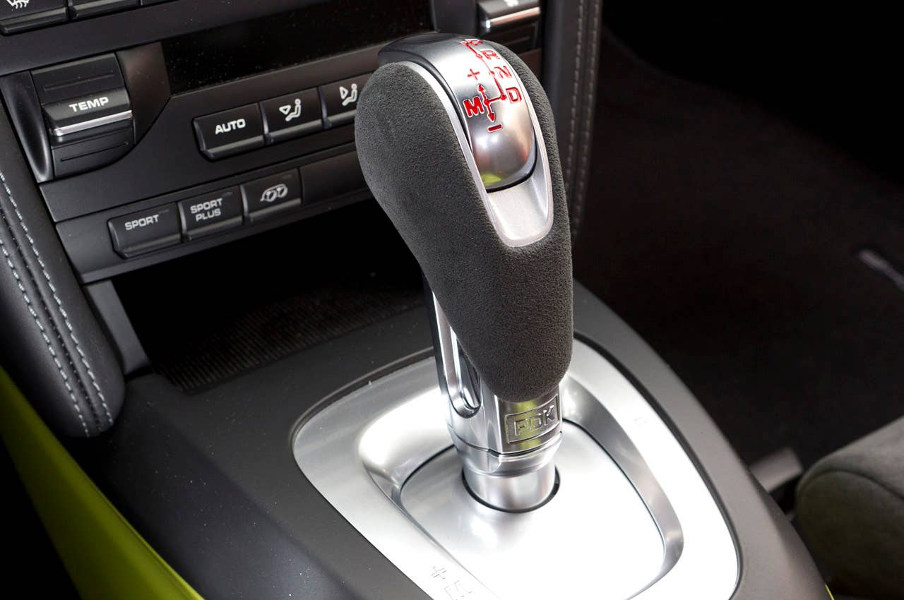 2011 Porsche Cayman R PDK shifter
